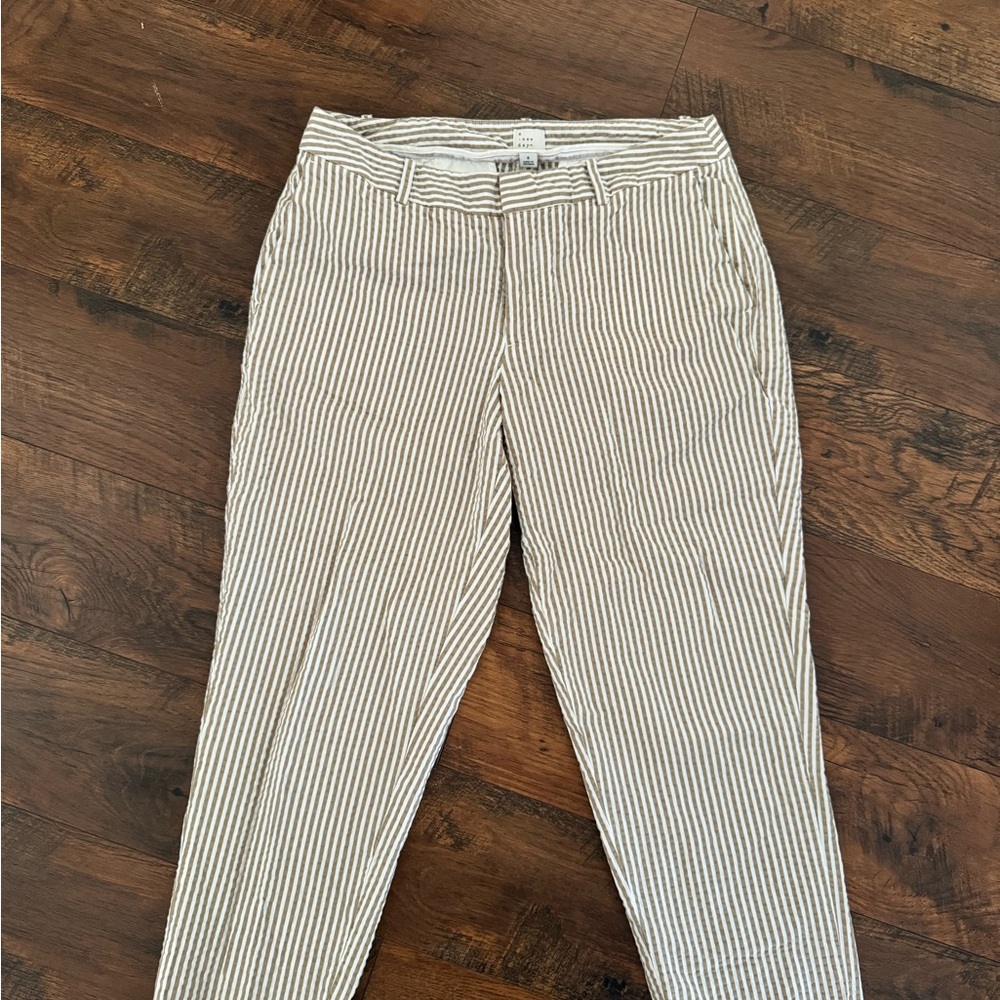 Women’s Pants - Striped Chic. Perfect for Spring/Summer outfits